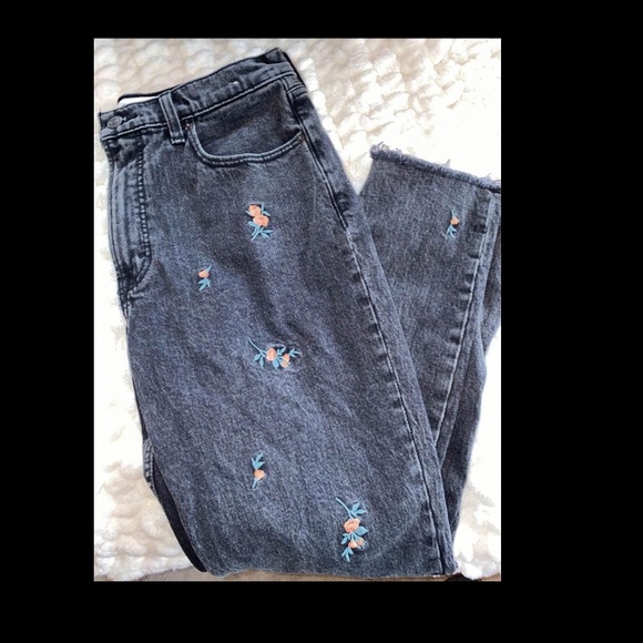 Abercrombie jeans - Picture 1 of 3